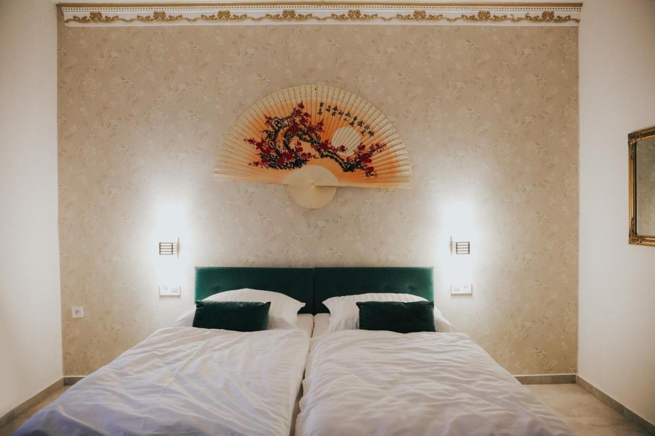 Oasis Teplice Hotel Kültér fotó